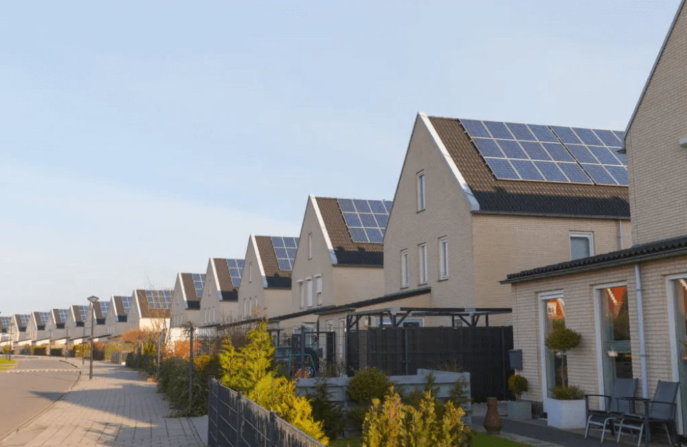 incorporating solar battery storage into your developments
